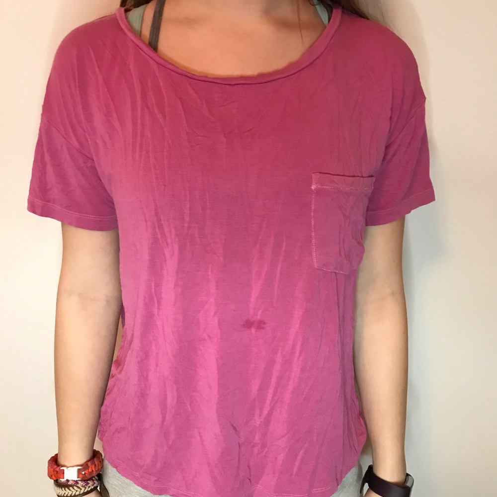 Pink AE t-shirt